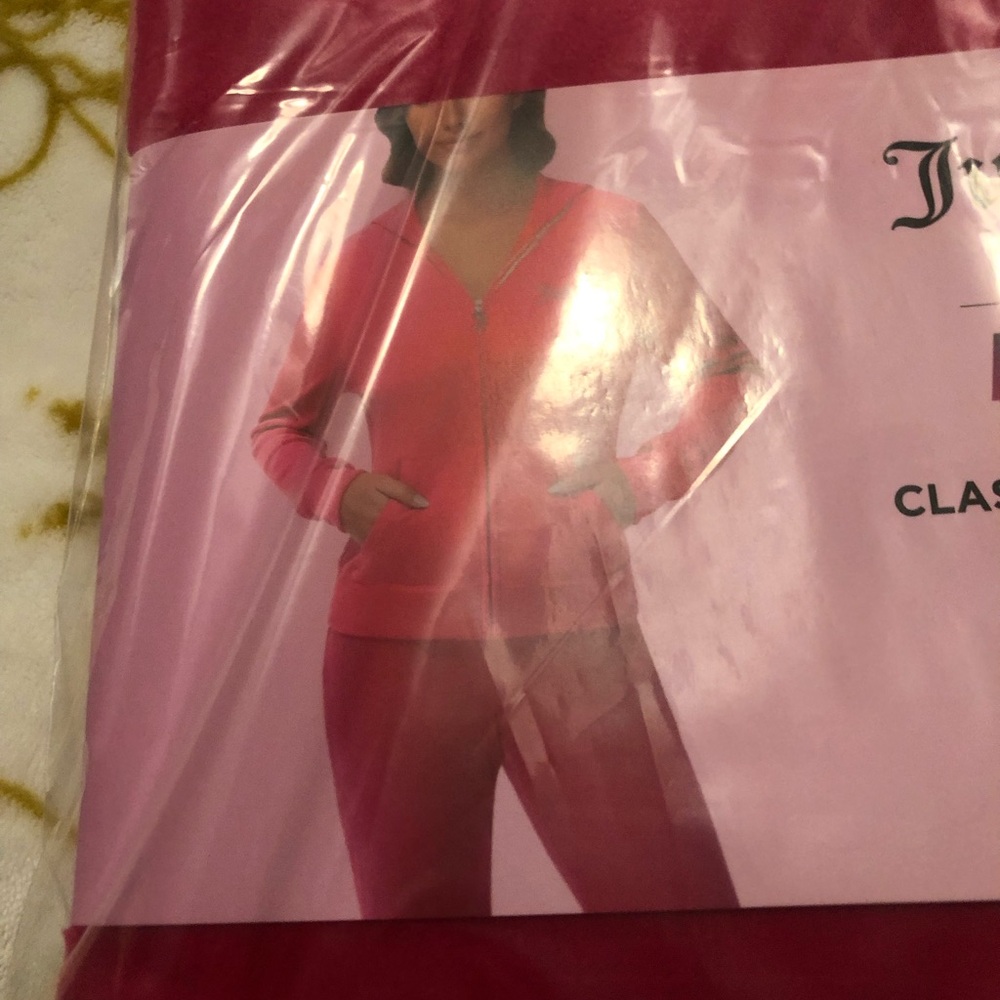 NIB Juicy Couture X Mean Girls Ladies Velour Full Zip Hoodie - Picture 13 of 14